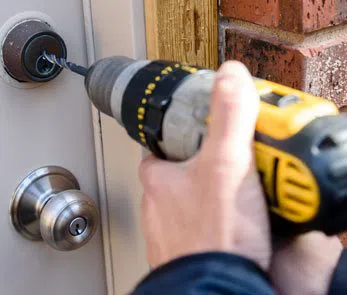 City Locksmith Services Chula Vista, CA 619-210-7027 - 15-Hour-Locksmith